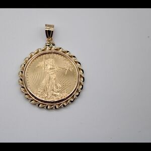 14k Twisted Wire Polished Screw Top Bezel With 1/2 ounce American Eagle Coin